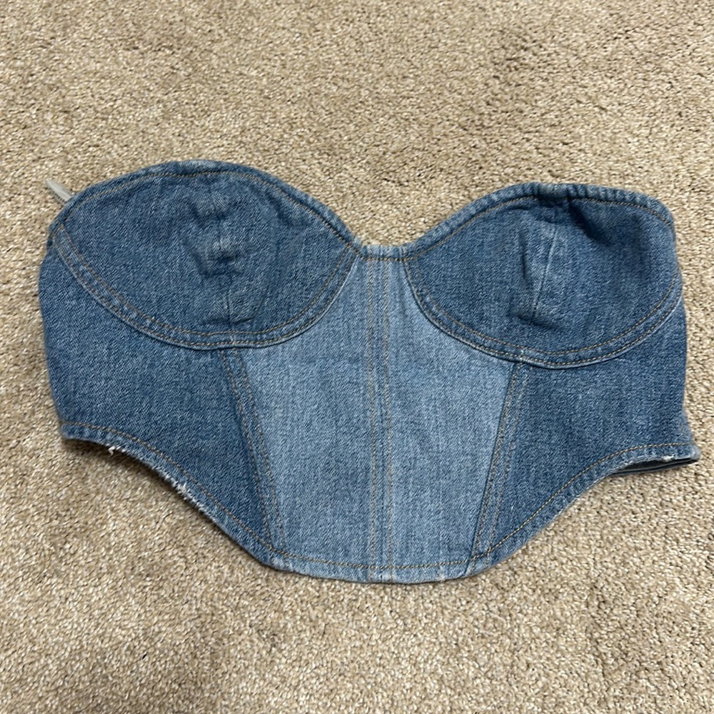 Retrofete patch work top